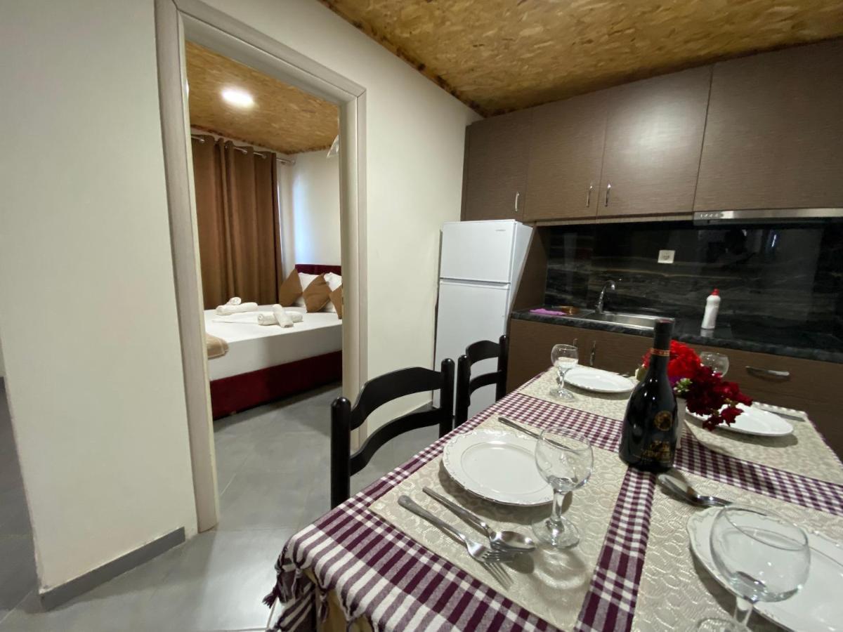 Full Moon Apartments Ksamil Ngoại thất bức ảnh