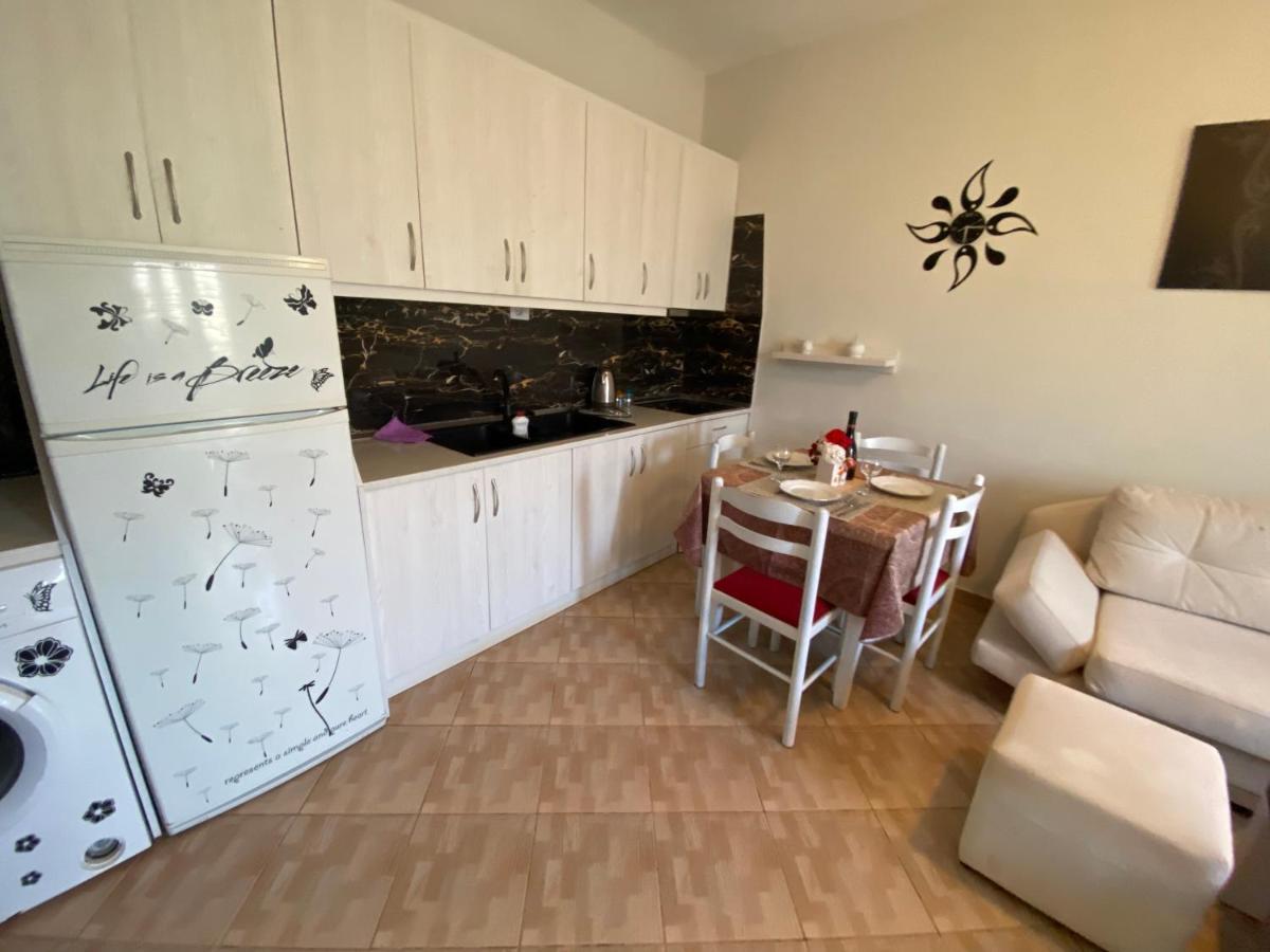 Full Moon Apartments Ksamil Ngoại thất bức ảnh