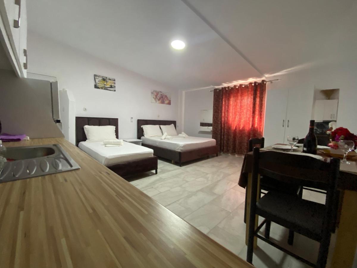 Full Moon Apartments Ksamil Ngoại thất bức ảnh