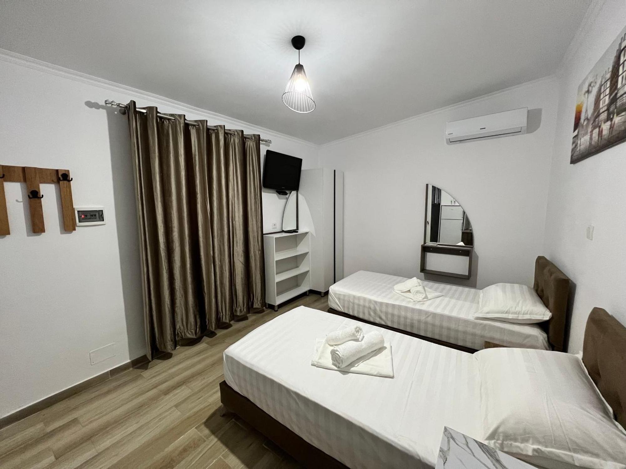 Full Moon Apartments Ksamil Ngoại thất bức ảnh