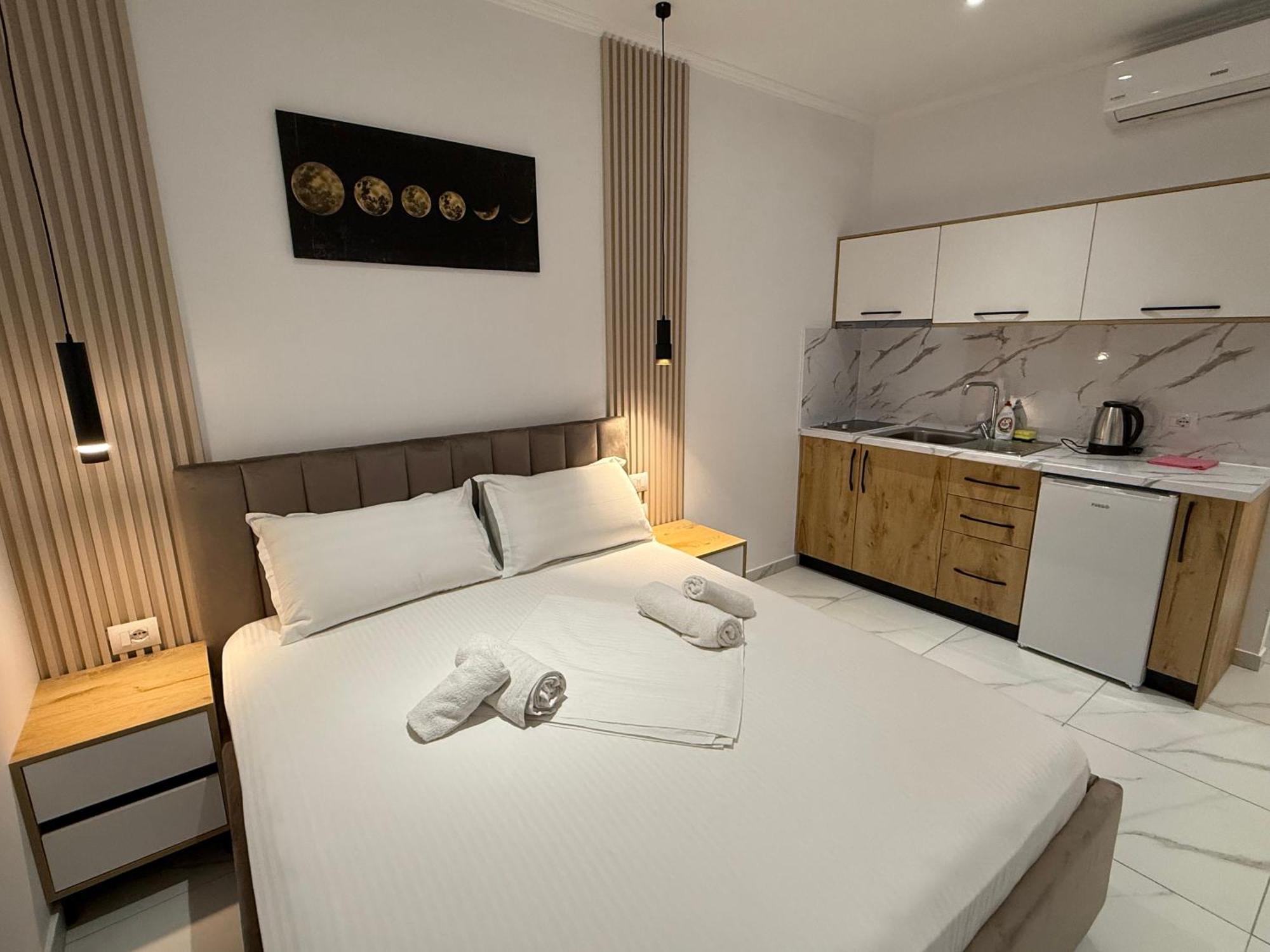 Full Moon Apartments Ksamil Ngoại thất bức ảnh